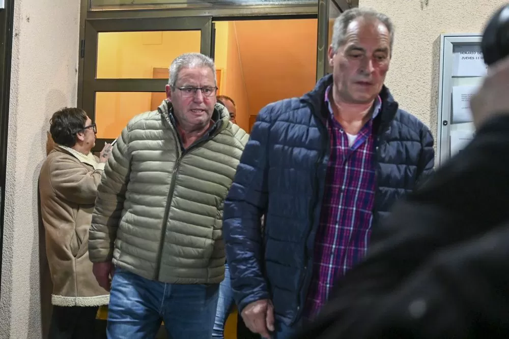 Acuerdo en Villamanín para repartir El chaparro tras un error en las participaciones pese a la división entre los premiados