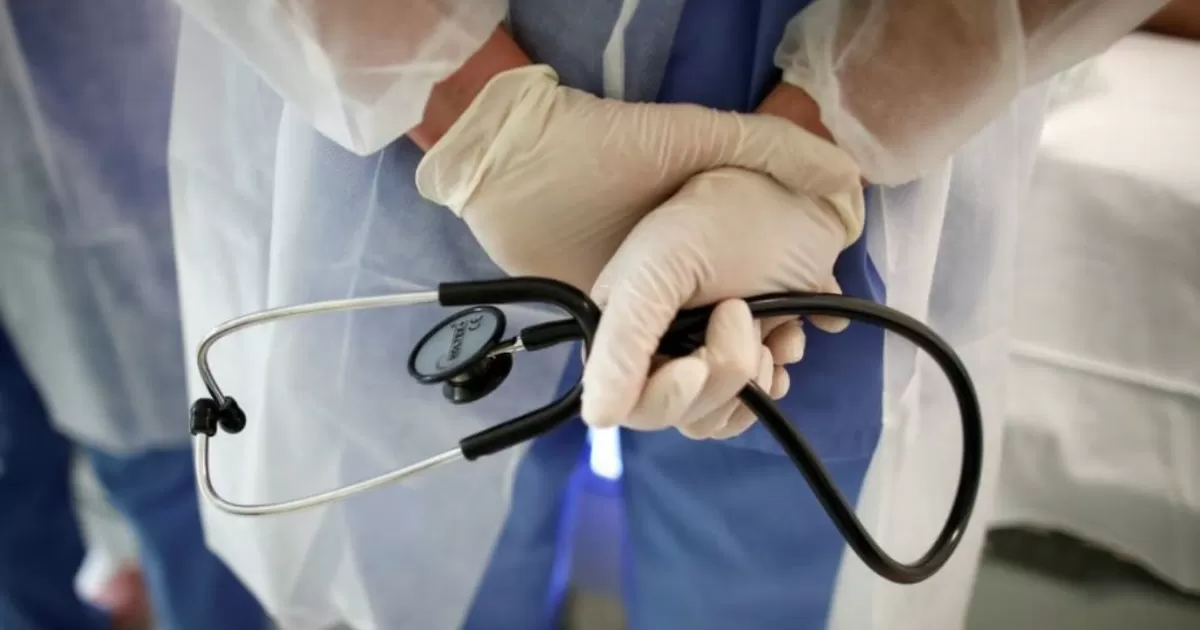 El médico que inventó enfermos: por qué ‘Knock’ sigue siendo coetáneo a cien años
