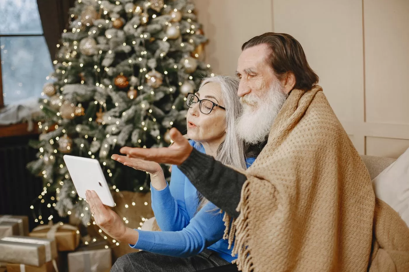 "Es espina forma de seguir sintiéndose unido al ser querido", explica esta psicóloga sobre mantener las tradiciones de Navidad