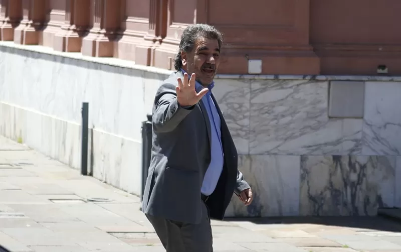 Guerra abierta entre el PRO y los libertarios por los Concejos