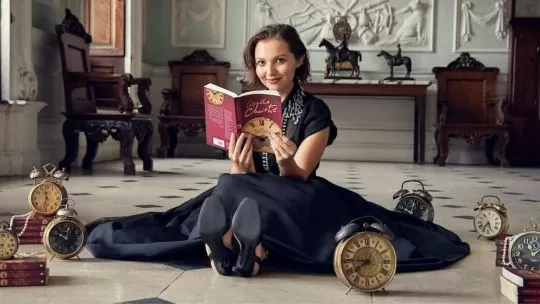 Llega a Netflix una nueva lista de época con lujo y misterio: está basada en una novela de Agatha Christie