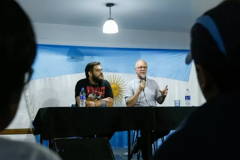 El axelismo se mete en Lanús y lleva al límite la altercado con Máximo