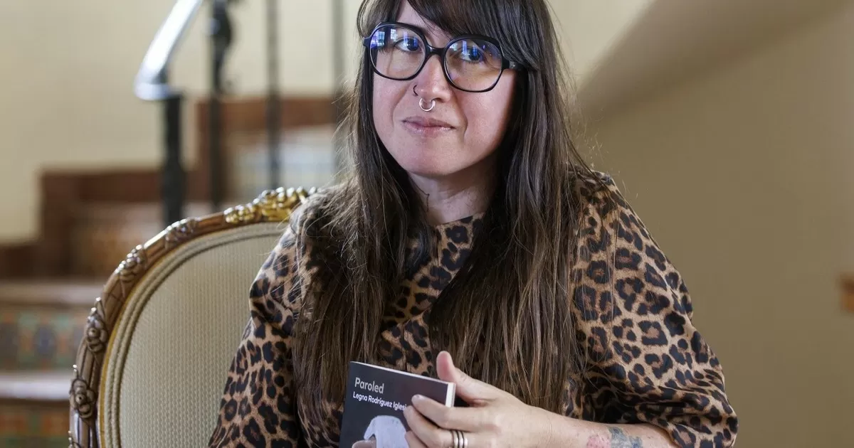espina inmigrante, un iPod y canciones noventeras: la cubana Legna Rodríguez publica ‘Paroled’