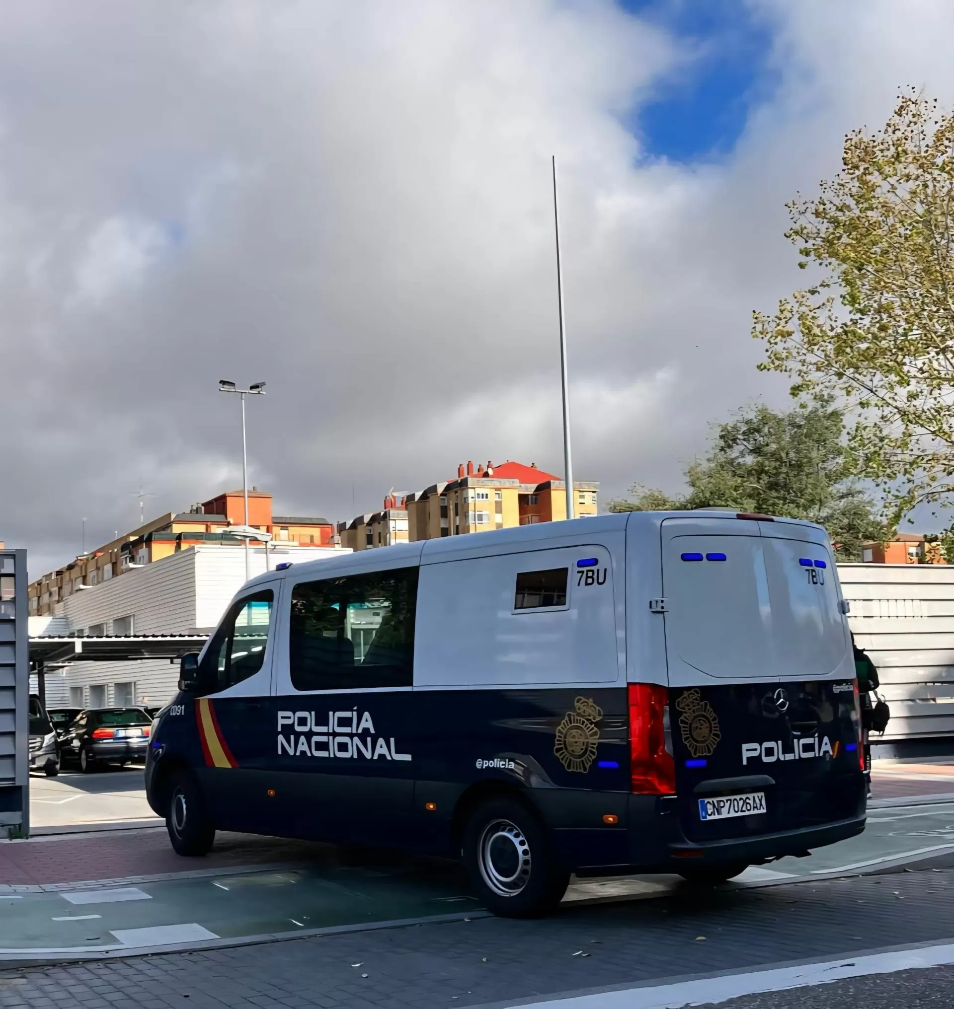 La Policía Nacional libera a 27 mujeres, algunas menores de tiempo, que eran prostituidas en Tenerife