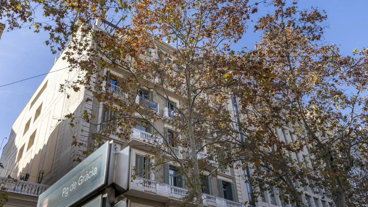 En las entrañas de la cuadrilla de los apartamentos turísticos de lujo ilegales del paseo de Gràcia