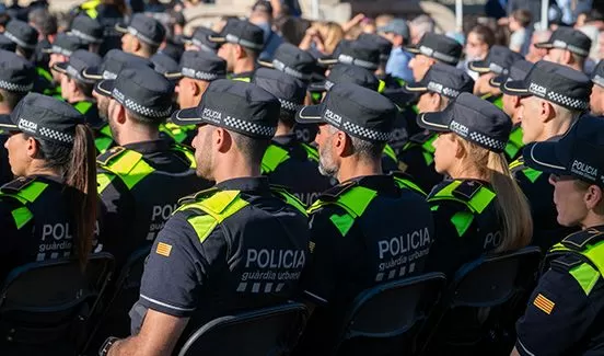 Muere una motorista en un contratiempo de tráfico con un camión en Barcelona