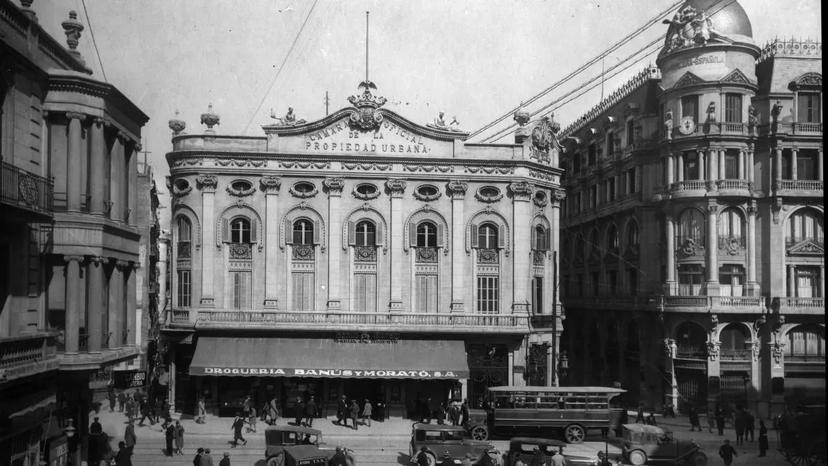 Via Laietana y la Cambra de la Propietat Urbana; crónica de 100 años de sintonía y ascenso