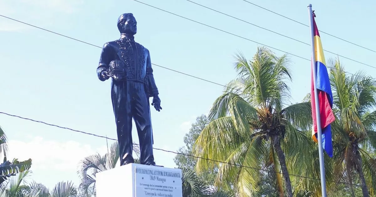 Nicaragua rindió cuota a Rubén Darío, héroe nacional y padre del modernismo