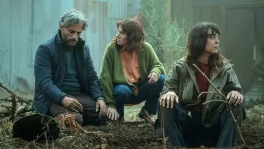 Netflix estrena 'Cortafuego', un thriller español protagonizado por Joaquín Furriel adonde "nada es lo que parece"