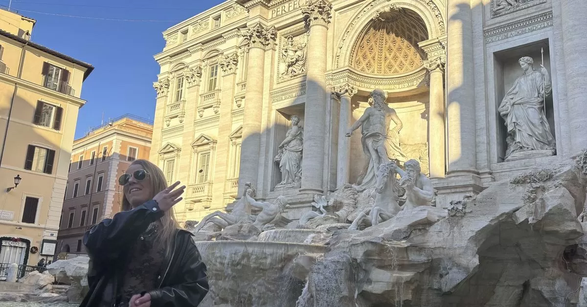La Fontana di Trevi sin embargo cuesta 2 euros a los turistas: el Ayuntamiento de Roma espera recaudar seis millones de euros al año
