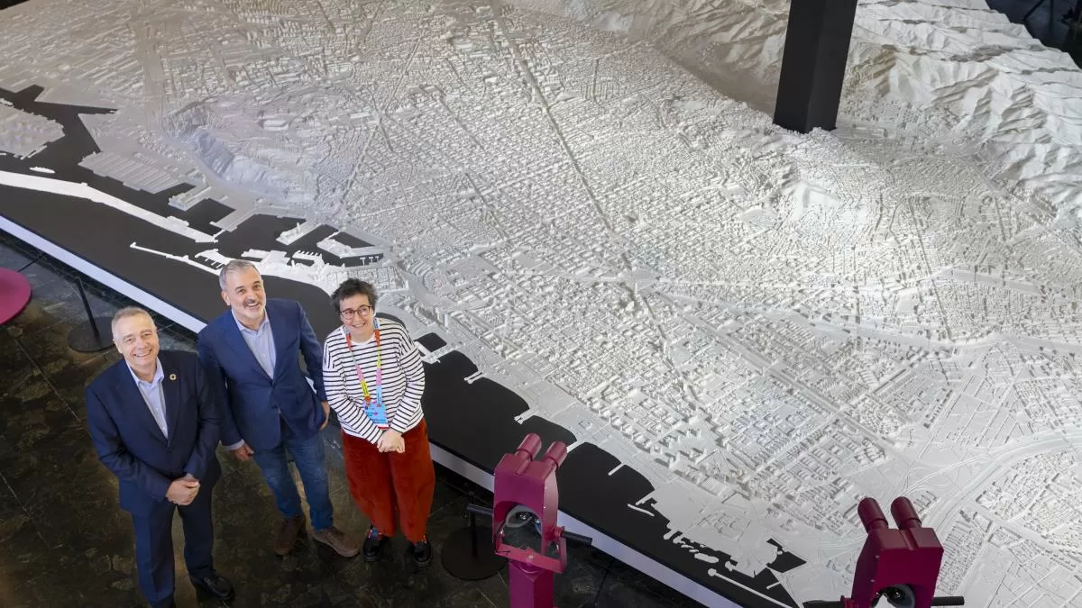 campeóní es la nueva gran maqueta de Barcelona: 84 metros cuadrados, 1.204 piezcampeón, interactiva y metropolitana