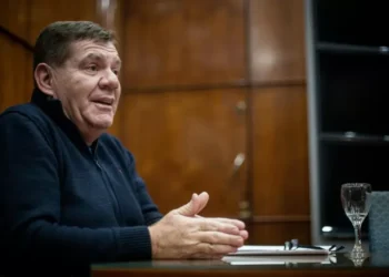 Montenegro abaratará los días de paro a municipales y usará la plata para arreglar calles