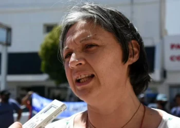 Desde ATECh denunciaron que están suprimiendo cargos, dejando alumnos sin docentes