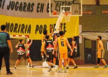 Victoria para Carpinteros del Sur en su visita al Municipal 3 de Bariloche