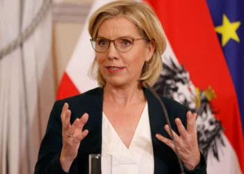 La ministra austriaca que ha salvado la ley de biodiversidad pese a la oposición de su gobierno: “Había que dar un rotura al exterior”