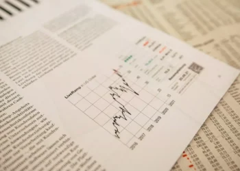 “Superando crisis: Experiencias positivas en la economía”