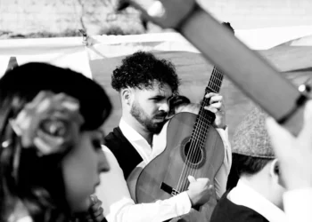 “La Magia del Lenguaje: Expresión Emocional y Compañía Invaluable”