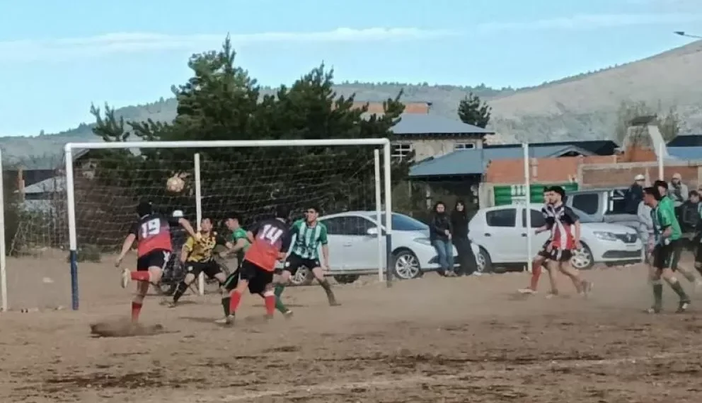 Las Piedritas venció por 2 a 0 a Estrella del Sur y se consolida en la cabo del campeonato