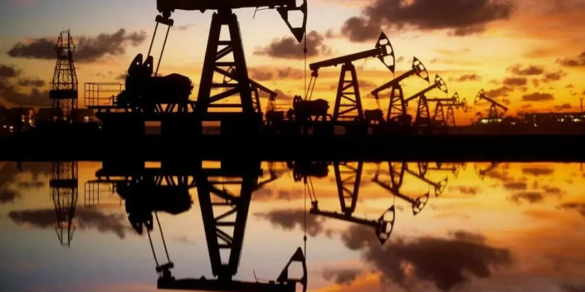 El petróleo sube 5% tras el ataque de Irán a Israel