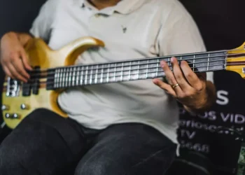 “La Música: Expresión, Conexión y Enriquecimiento de Nuestras Vidas”