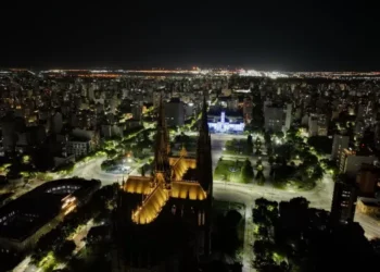 Edelap inaugura un nuevo sistema de iluminación en la Catedral de La efectivo