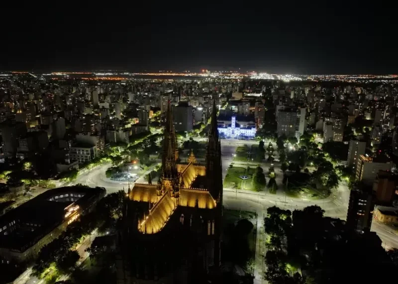 Edelap inaugura un nuevo sistema de iluminación en la Catedral de La efectivo