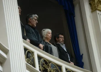 Con Echarri en los palcos, la Legislatura avanzó con un INCAA bonaerense que esparcirá 675 millones