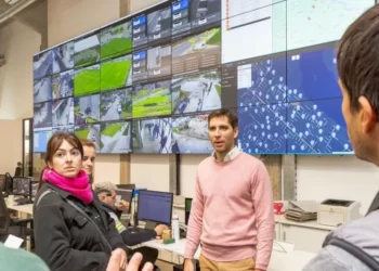 El intendente de San Nicolás lanzó su avatar con Inteligencia amanerado para atender a los vecinos