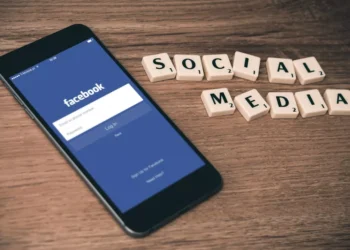 “Ramiro Oswaldo Rojas: Expertise en Marketing y Negocios”