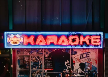 “Revalorizando la economía: enfoque en lo positivo”