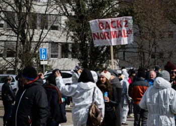 “El impacto de la economía en la sociedad”