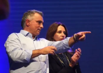 Con la ayuda del PRO, Pareja removió a la presidenta del junta de Bahía Blanca