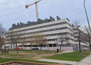 ‘Macrookupación’ en Carabanchel: decenas de estafados por espina mafia ocupan 28 pisos de lujo