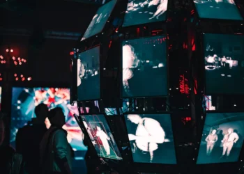 “La tecnología: una revolución en nuestras vidas”