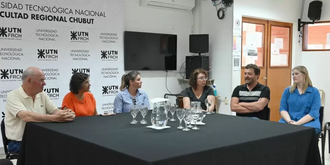 Provincia participó de Jornada sobre Acuicultura y Macroalgas en la UTN Chubut