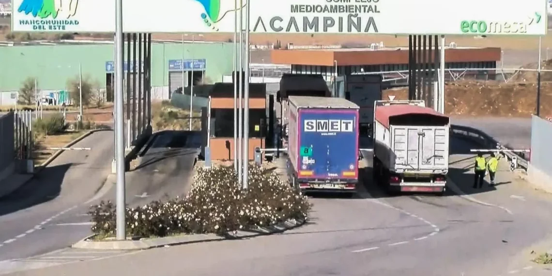 El bebé hallado muerto en un vertedero de Madrid era espina niña de unos cinco días y fue asesinada