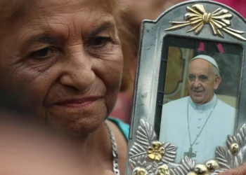 El Papa Francisco “ha descansado bien toda la noche”, tras su leve mejoría