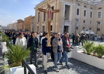 Empeora la salud del Papa: La esperanza desde San Pedro