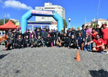 Los guardavidas fueron homenajeados con una Travesía