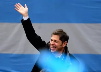 Kicillof venablo su agrupación con un acto en La Plata para sumar fuerza en la negociación con Cristina