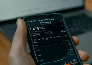 “El papel crucial de la economía en el progreso social”