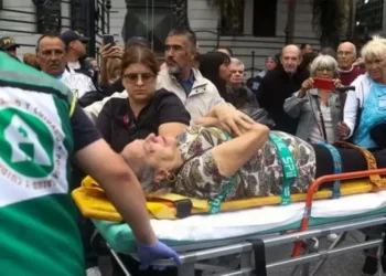 La jubilada golpeada por el policía en el Congreso doblará a manifestarse