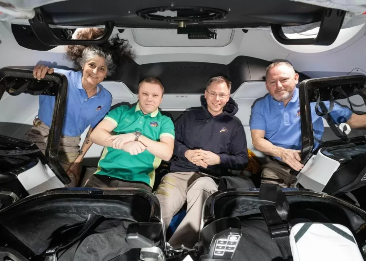 La etapa final de la odisea de dos astronautas que se politizó