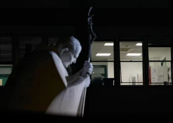 La sanidad del Papa sigue mejorando y ya no necesita la ventilación mecánica por las noches