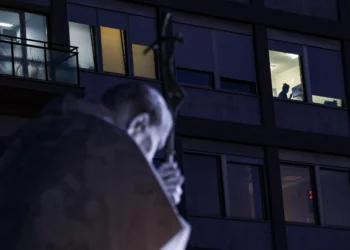 El Vaticano difunde el primer audio del Papa: “Agradezco de corazón las oraciones”