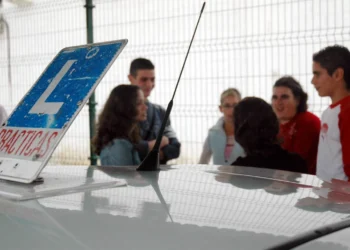 Los menores de 17 años podrán tener carné de transportar si van con un adulto experimentado