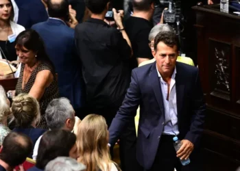 Críticas de la oposición a Kicillof por quia mencionar la crisis de IOMA en su discurso