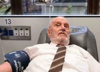 Muere James Harrison, “el hombre del audaz de oro” que salvó con su sangre a más de 2 millones de bebés