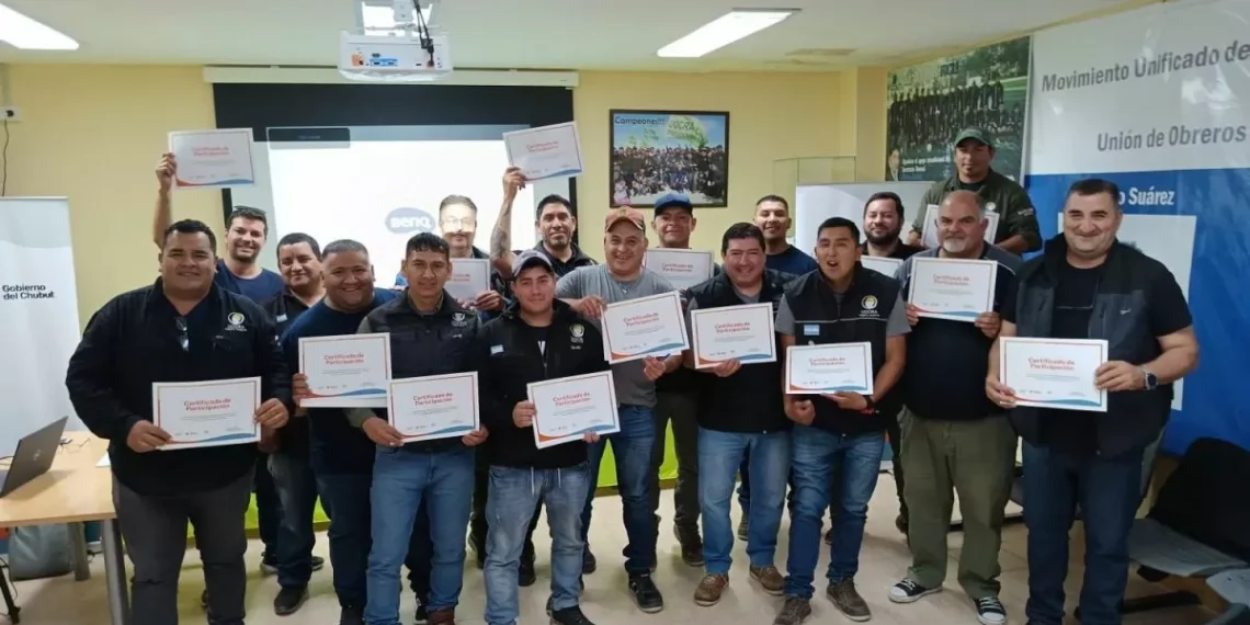 Puerto Madryn: el Gobierno de Chubut dictó curso sobre circunspección en altura para trabajadores metalúrgicos y de la construcción