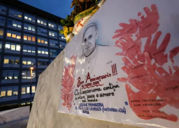Estado de salud del Papa: Francisco celebra el aniversario de su pontificado con pincho tarta de 12 velas
